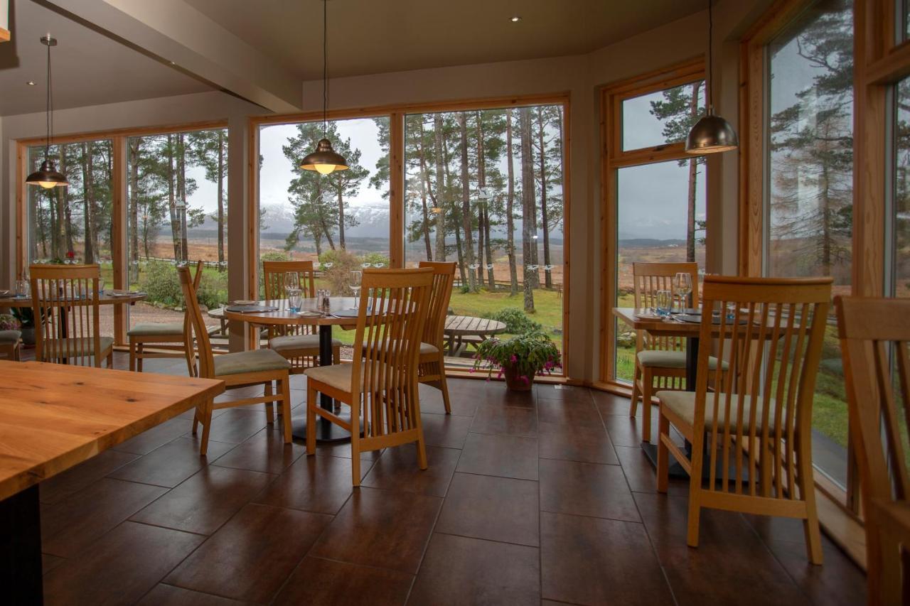 Old Pines Hotel And Restaurant Spean Bridge Eksteriør billede